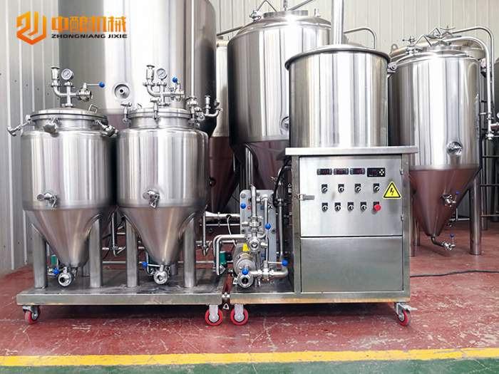 啤酒釀（niàng）造設備