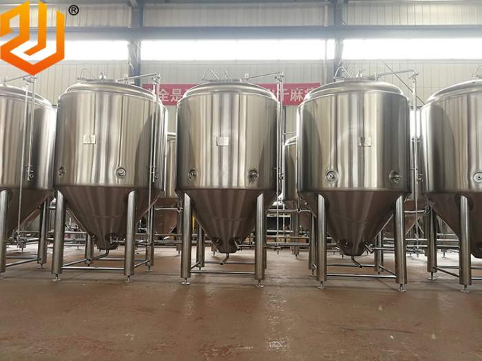大型釀酒（jiǔ）設備